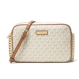 Michael Kors Jet Set Handbag